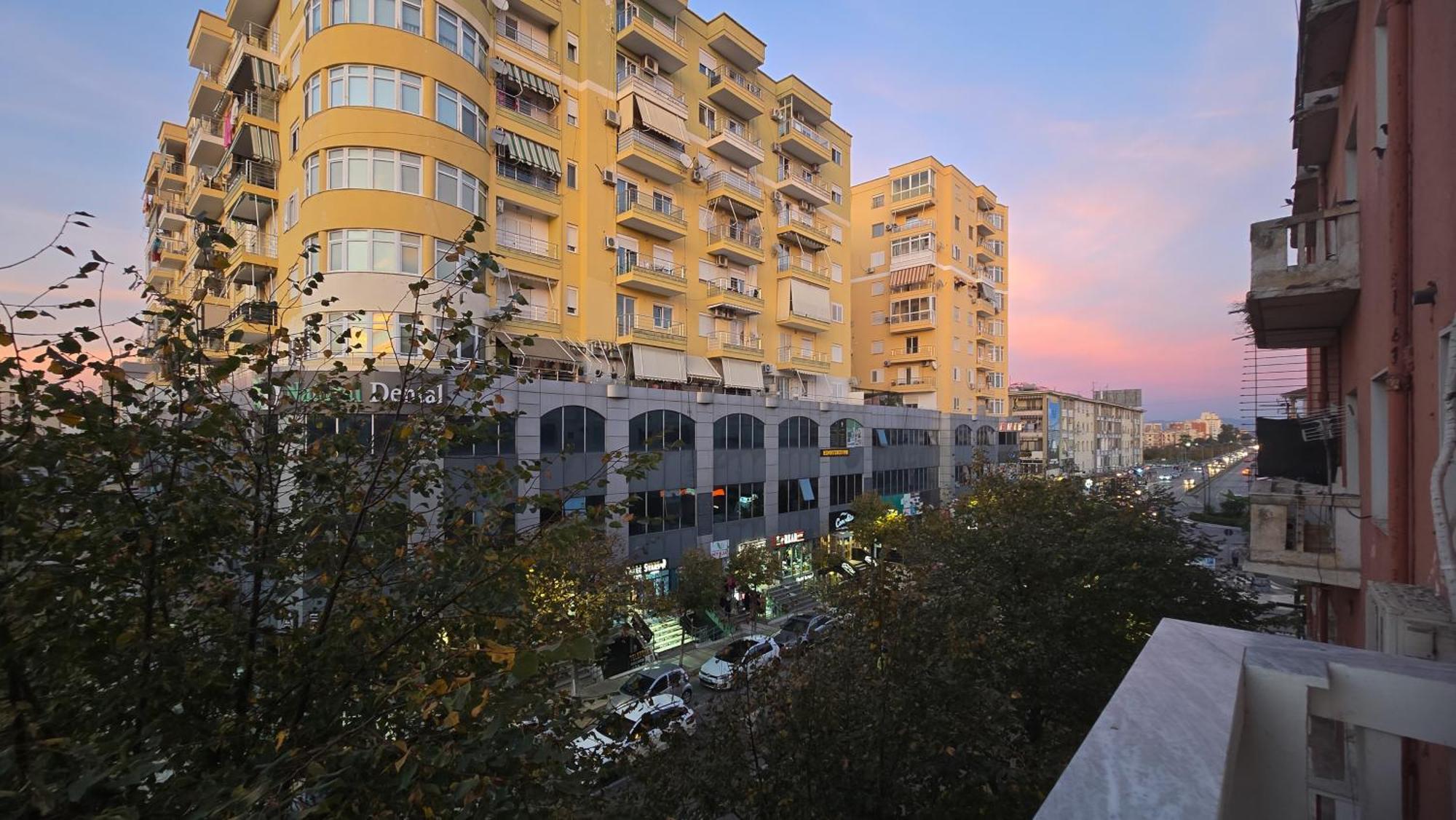 City Center Rooms And Apartments Durres Exterior photo