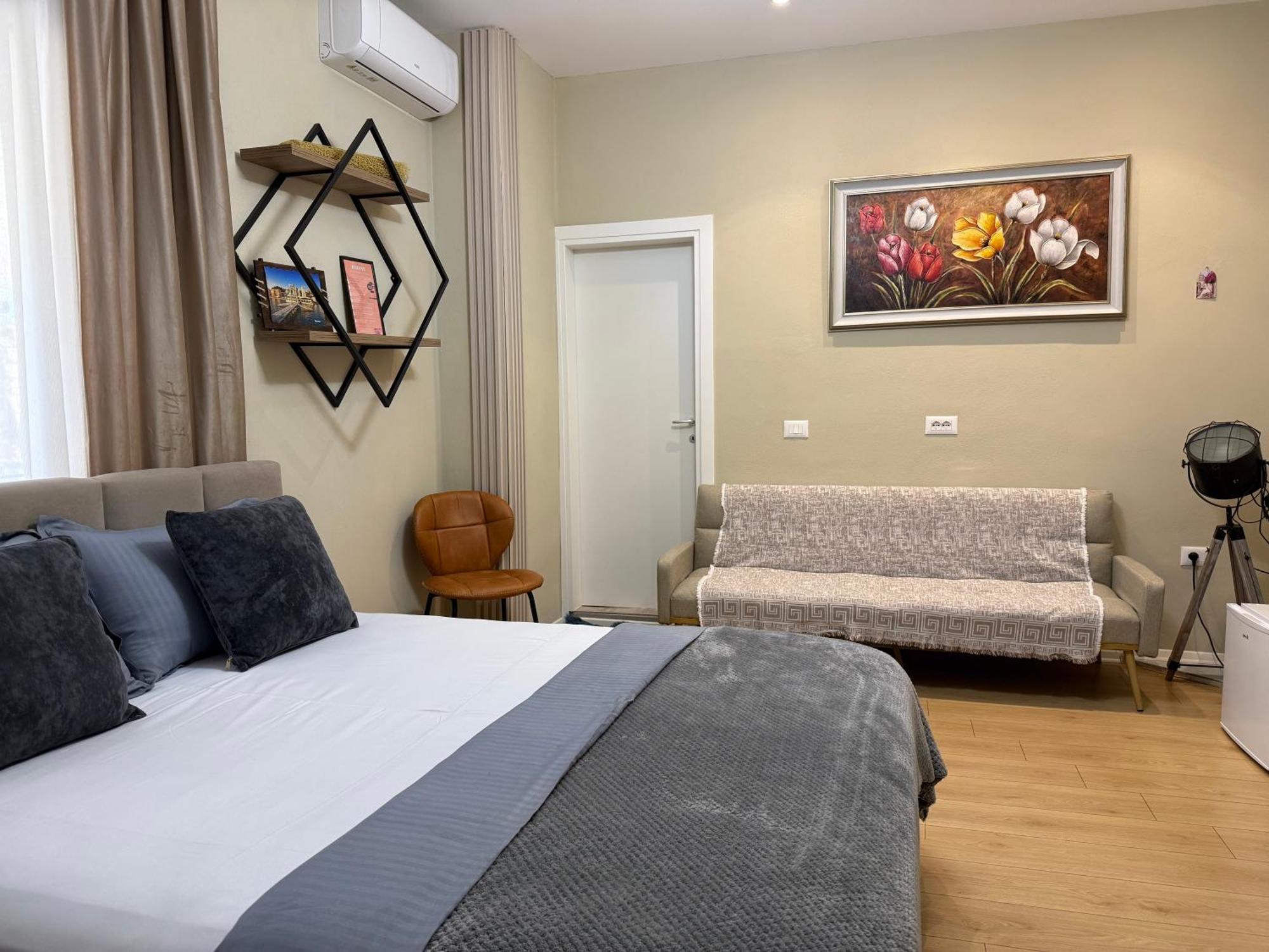 City Center Rooms And Apartments Durres Exterior photo